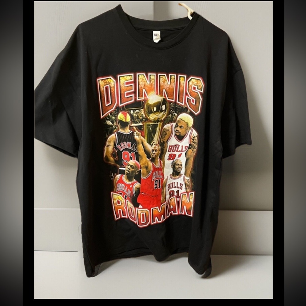 NBA SUPERSTAR DENNIS RODMAN “ The Worm” Collage Of His Highlights TEE’s